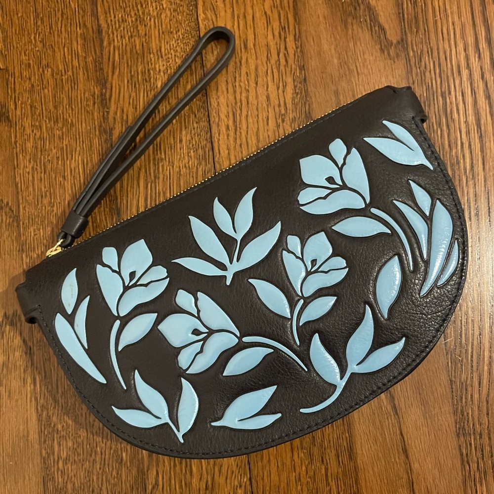 NWT Draper James Leather Wristlet